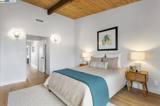 $540,000 | 19100 Crest Avenue, Unit 30, Castro Valley, CA 94546