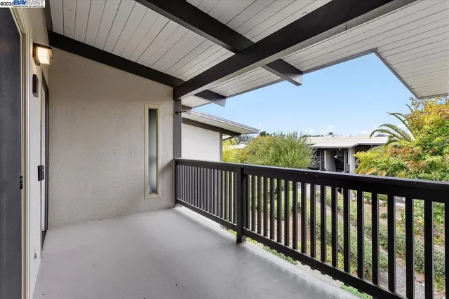 $540,000 | 19100 Crest Avenue, Unit 30, Castro Valley, CA 94546