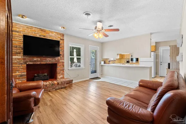 $289,500 | 4195 Bonway Drive, Pensacola, FL 32504