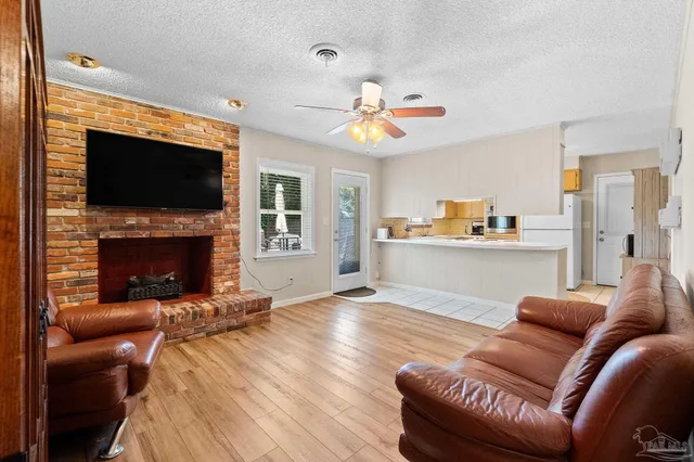 $289,500 | 4195 Bonway Drive, Pensacola, FL 32504