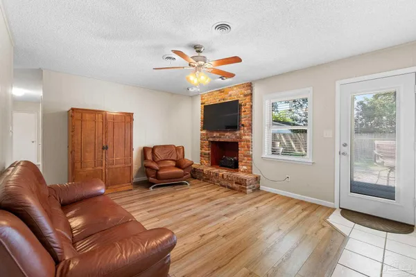 $289,500 | 4195 Bonway Drive, Pensacola, FL 32504