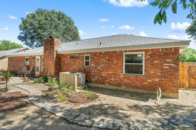 $289,500 | 4195 Bonway Drive, Pensacola, FL 32504