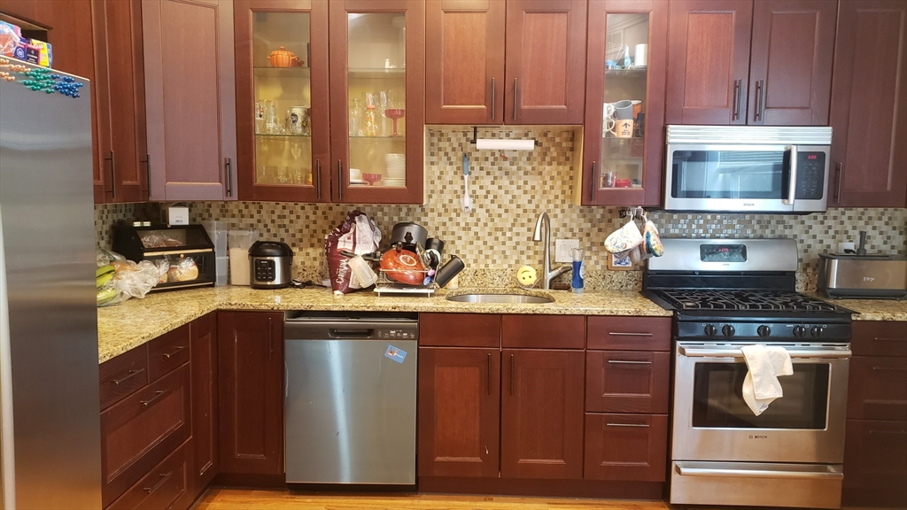 225 South Street, Unit 2 Boston, MA 02130 - Photo 4 of 14