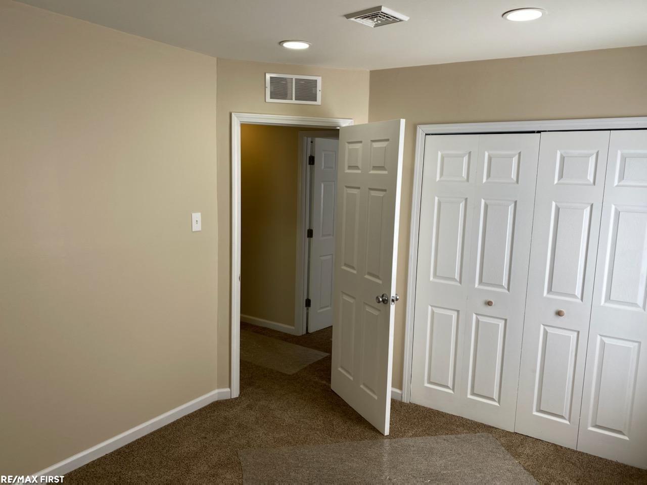 25269 Rosenbusch Boulevard Warren, MI 48089 - Photo 17 of 23 Gallery Image 17