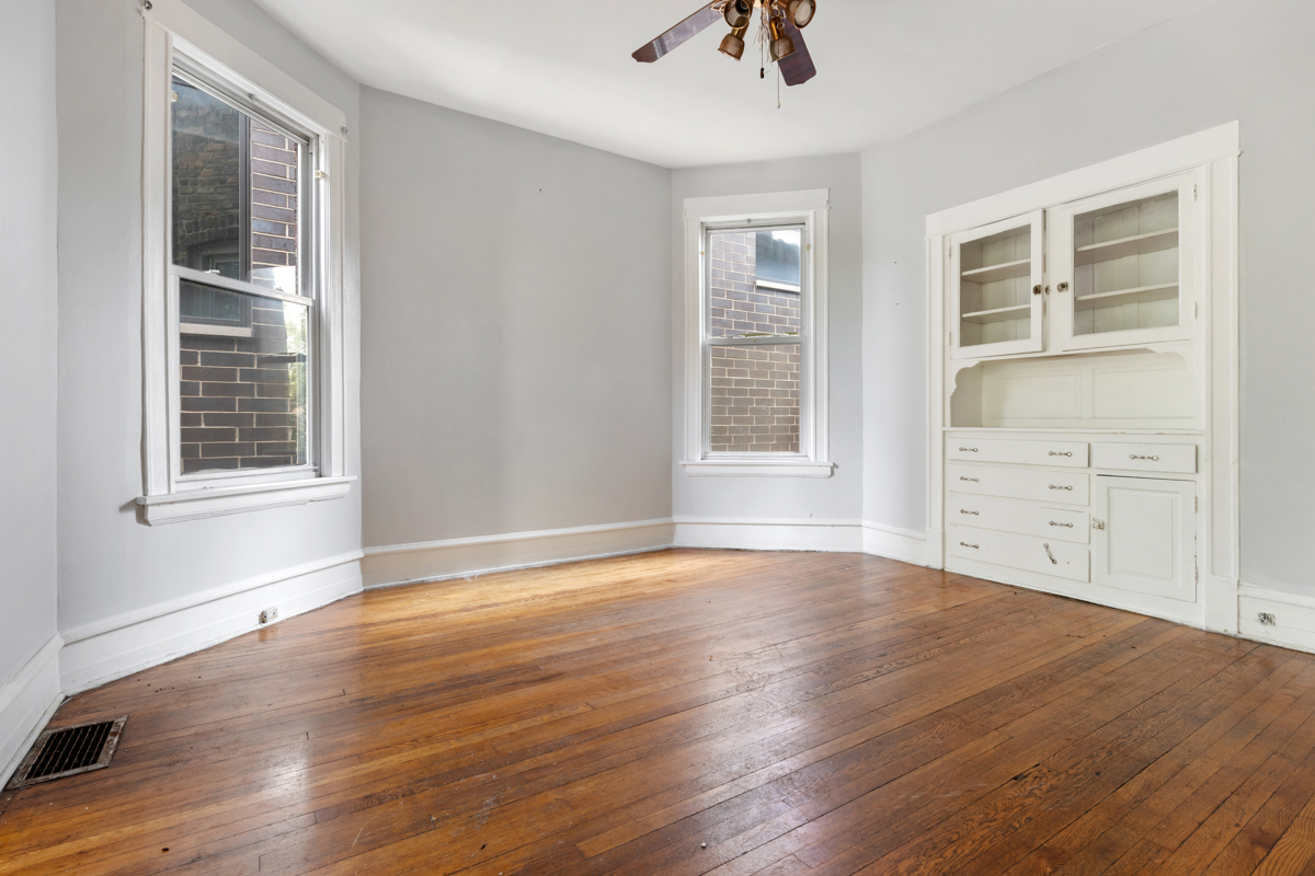 1907 West Irving Park Road Chicago, IL 60613 - Photo 16 of 26