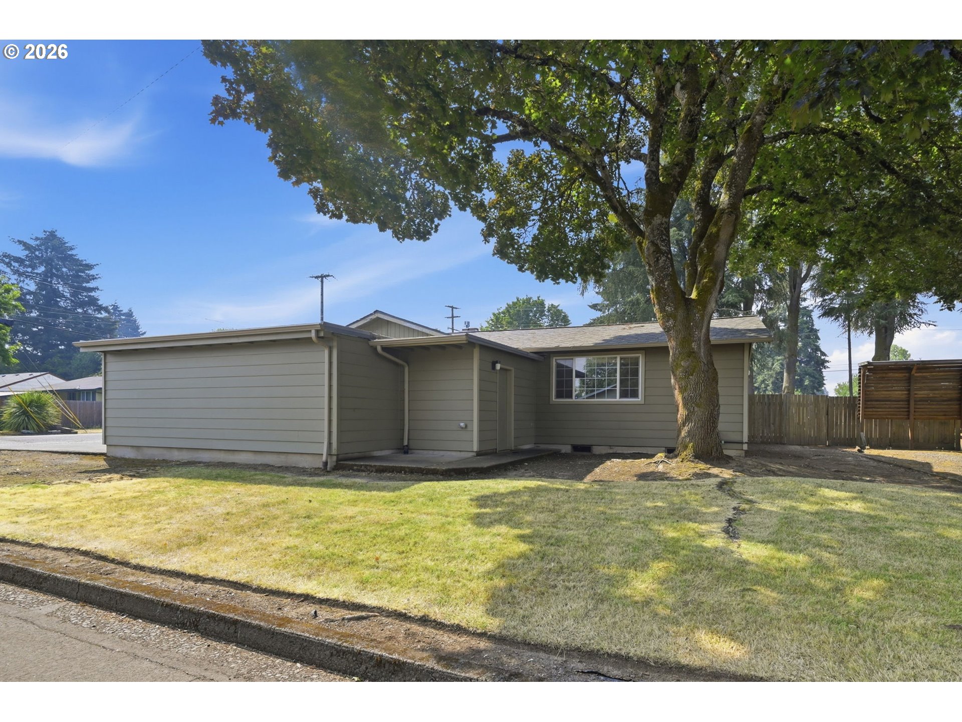 2710 Crocker Road Eugene, OR 97404 - Photo 31 of 34 Gallery Image 31