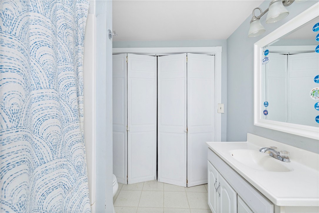 483 Ten Rod Road North Kingstown, RI 02852 - Photo 11 of 21 Gallery Image 11