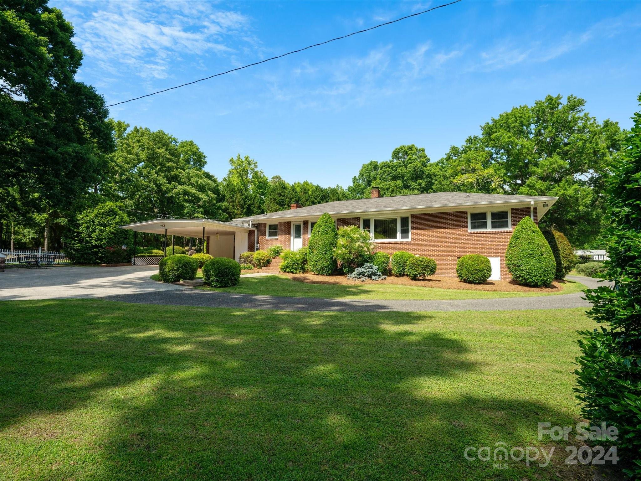 1015 State Rd S-46-151 Clover, SC 29710 - Photo 37 of 48 Gallery Image 37