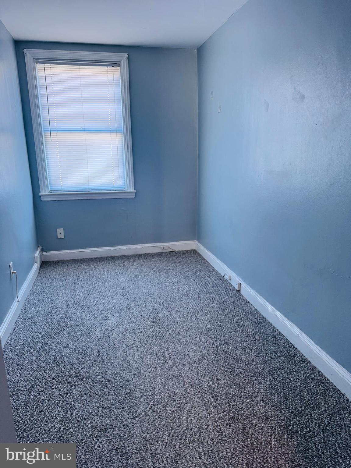 5237 North Springfield Road Clifton Heights, PA 19018 - Photo 8 of 13 an empty room with a window