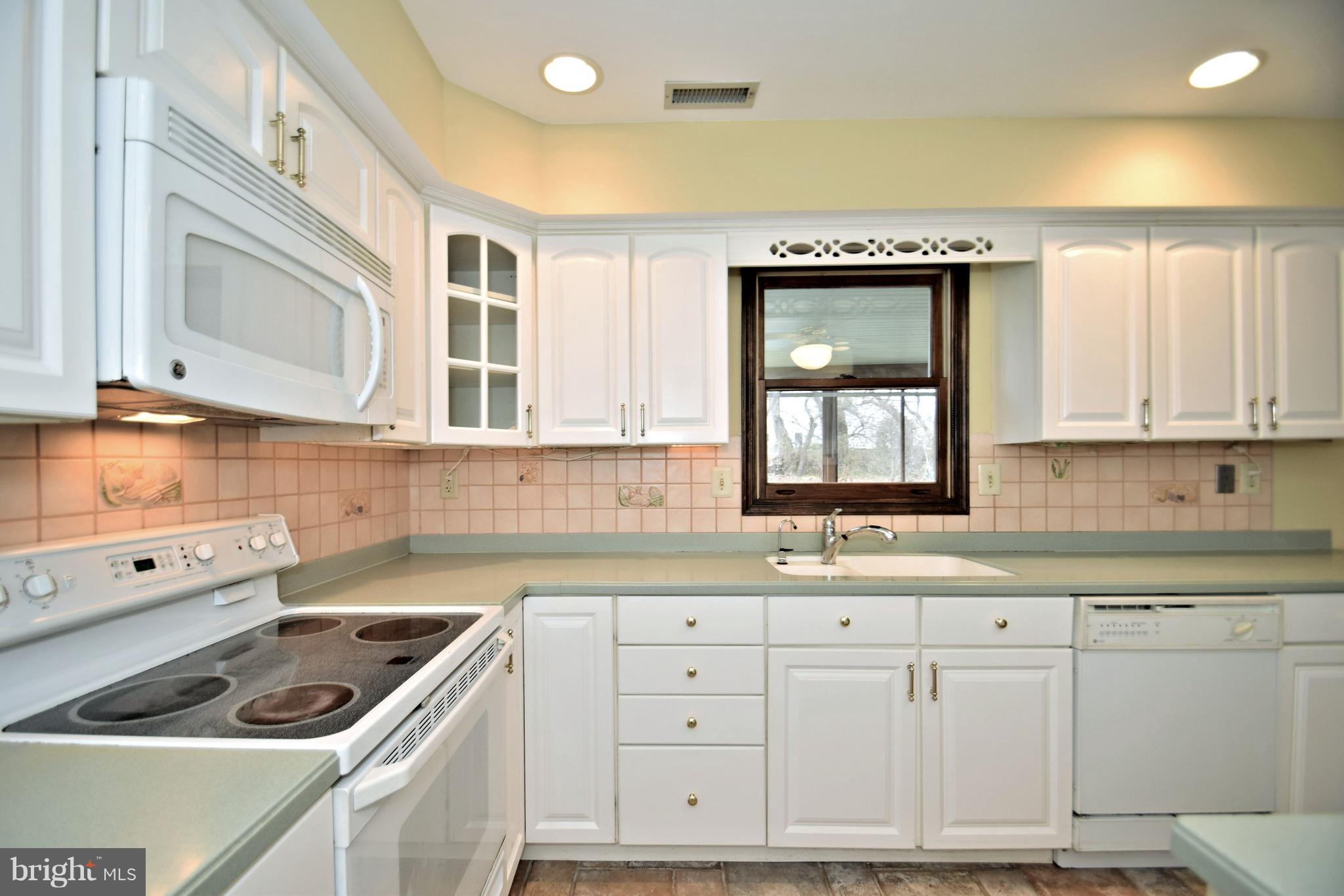 1688 Pembrook Road Ambler, PA 19002 - Photo 13 of 53 Gallery Image 13