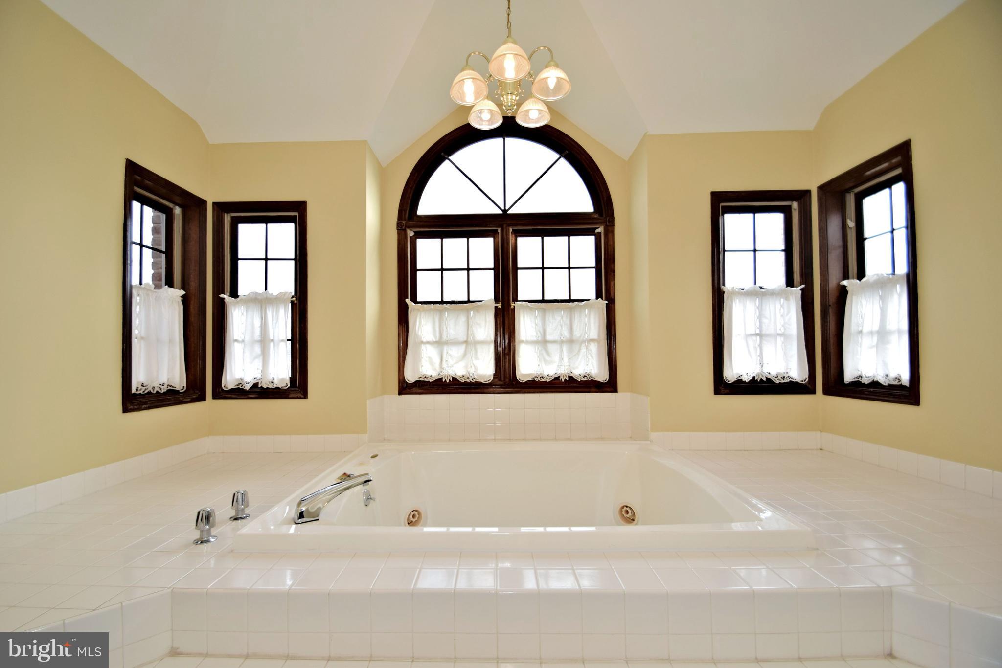 1688 Pembrook Road Ambler, PA 19002 - Photo 30 of 53 Gallery Image 30