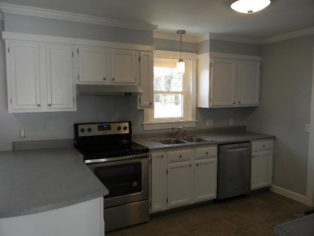 228 Davis Road Bangor, ME 04401 - Photo 5 of 17 DSCN3676