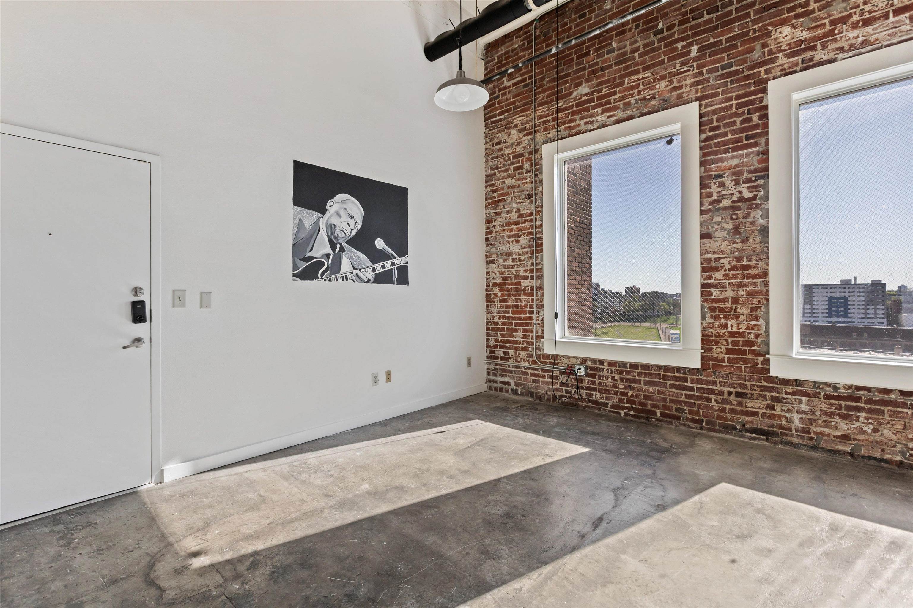 245 Madison Avenue, Unit 705 Memphis, TN 38103 - Photo 12 of 27