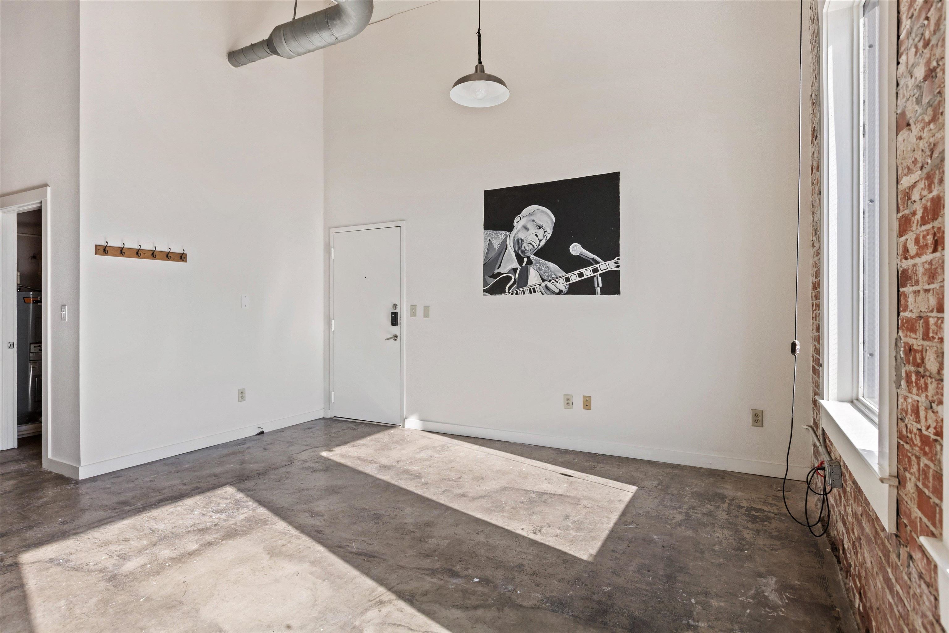 245 Madison Avenue, Unit 705 Memphis, TN 38103 - Photo 13 of 27