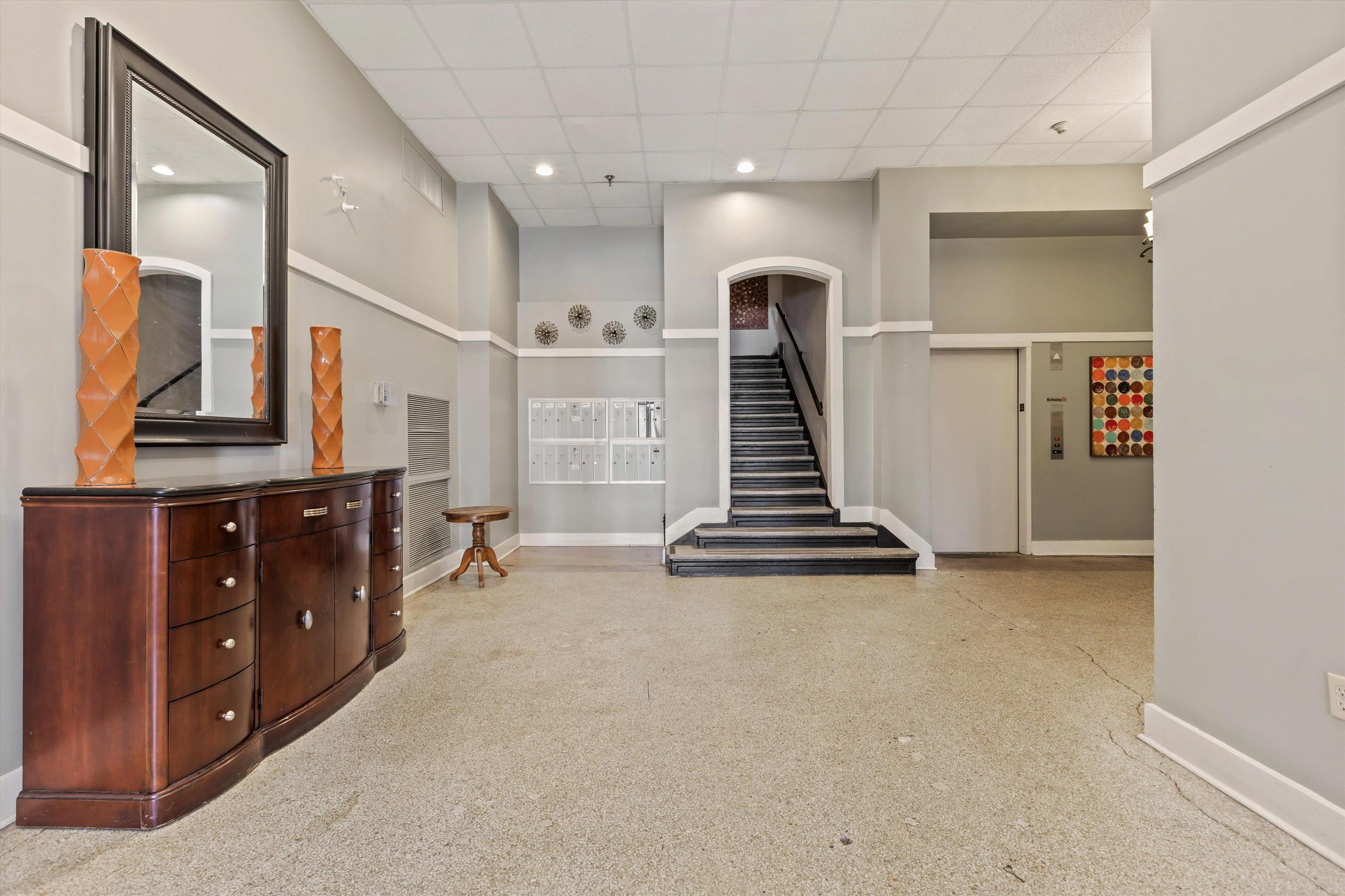 245 Madison Avenue, Unit 705 Memphis, TN 38103 - Photo 5 of 27