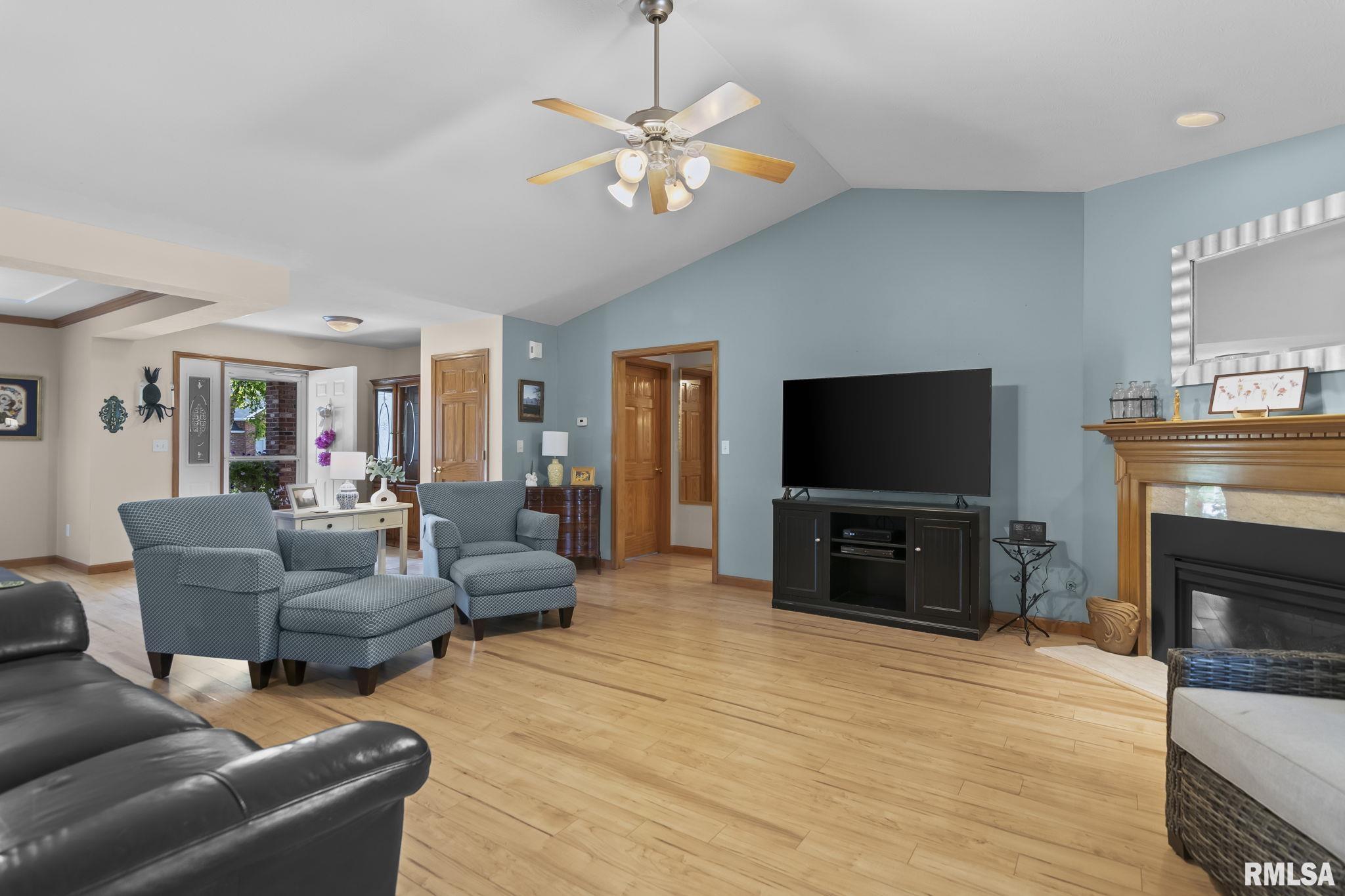 3549 Benbrook Drive Springfield, IL 62711 - Photo 8 of 44