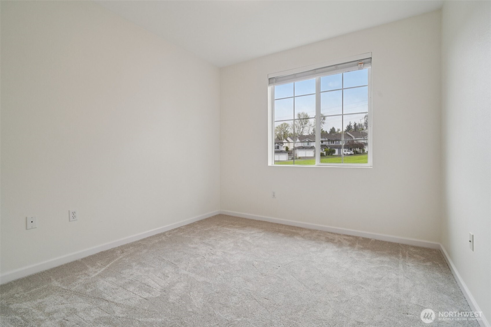 2906 Southeast 8th Place, Unit 2111 Renton, WA 98058 - Photo 14 of 27