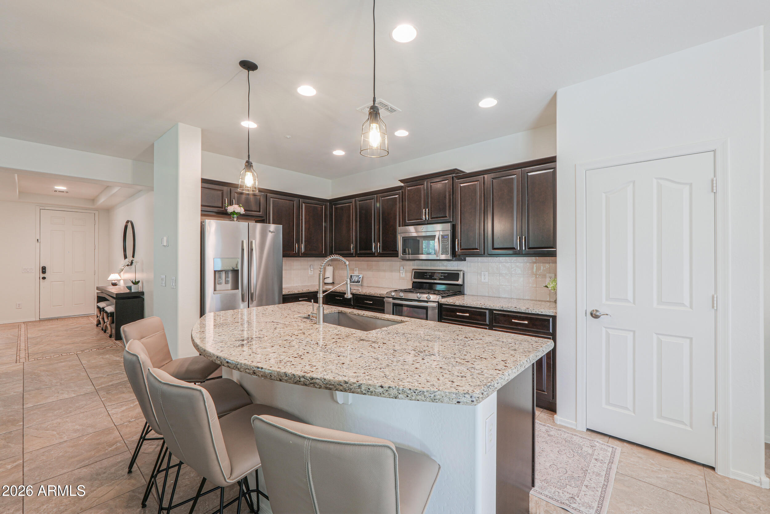 4575 East Waterman Street Gilbert, AZ 85297 - Photo 16 of 48 GAS stove, stainless steel appliances