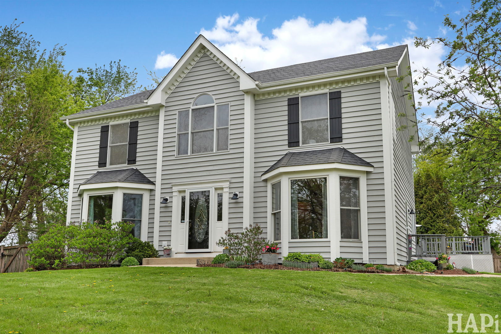 10N775 Muirhead Road Elgin, IL 60124 - Photo 1 of 45 Gallery Image 1