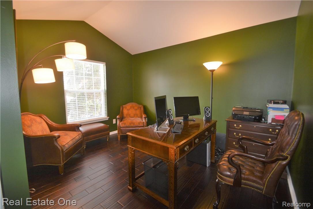 2702 Forest View Court Rochester, MI 48307 - Photo 19 of 32 DSC_9195 (2).JPG