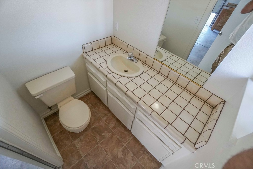 17010 Ranchero Road Hesperia, CA 92345 - Photo 28 of 38 Gallery Image 28