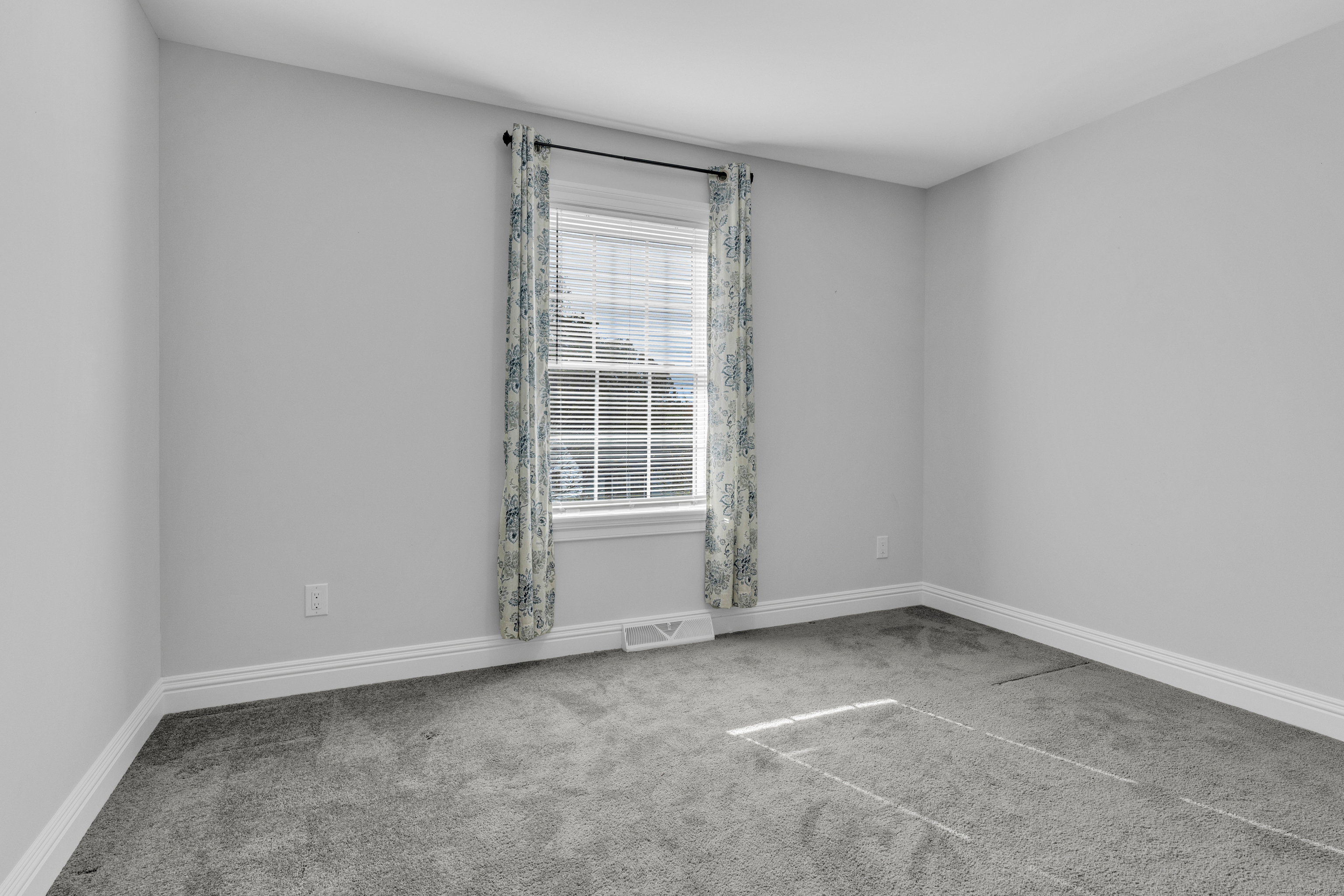 1 High Ridge Circle Montville, CT 06382 - Photo 18 of 39 a view of empty room with window