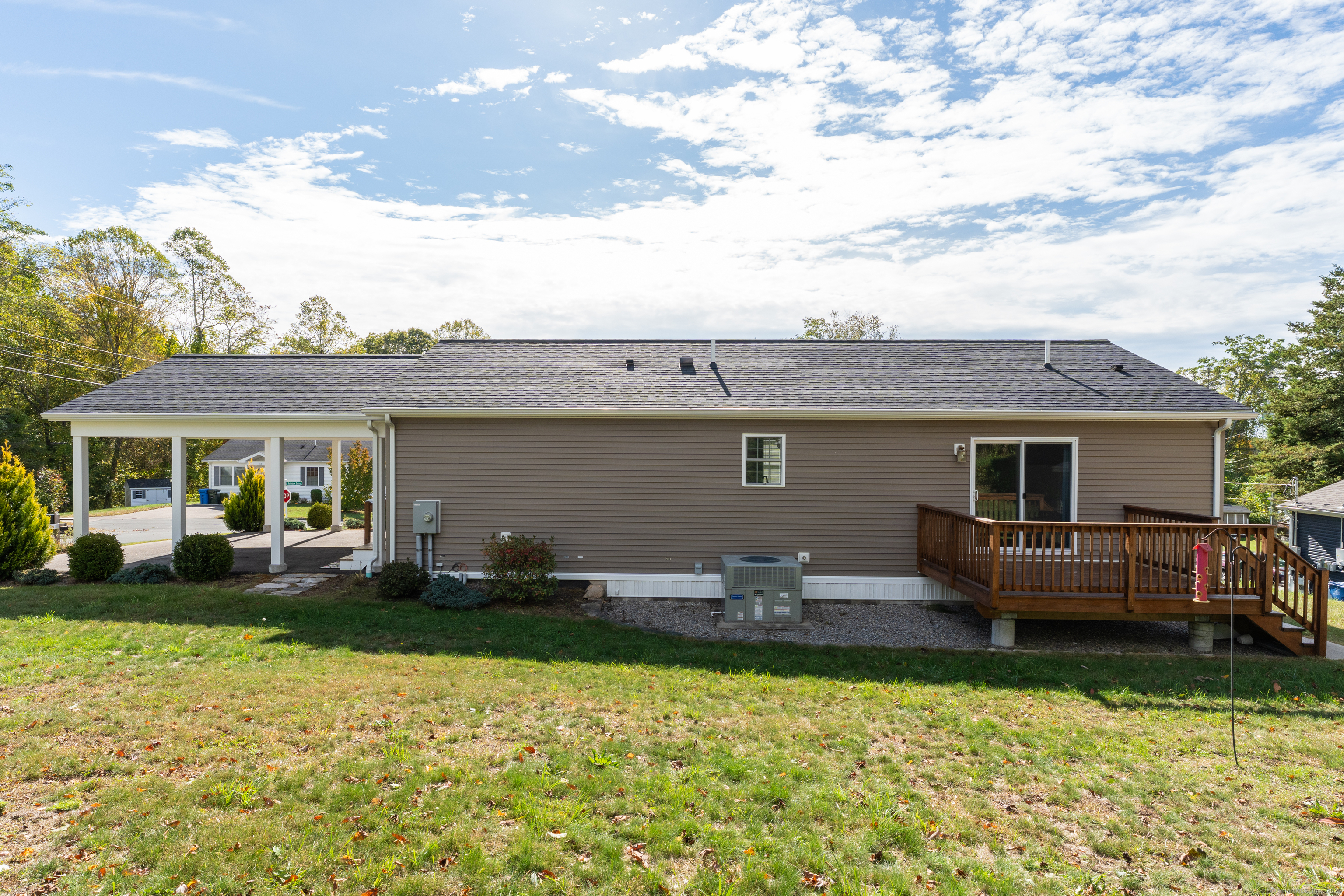 1 High Ridge Circle Montville, CT 06382 - Photo 35 of 39 a front view of a house with garden