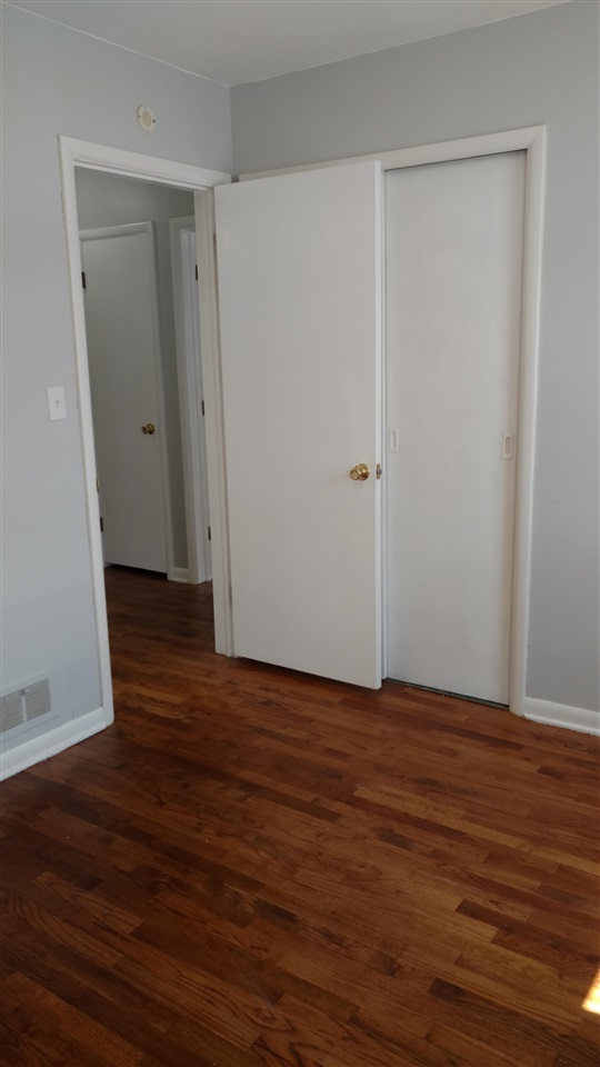 3206 Yale Street Flint, MI 48503 - Photo 14 of 38