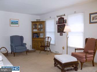 3268 Roxbury Road Hatfield, PA 19440 - Photo 2 of 6 Living Room
