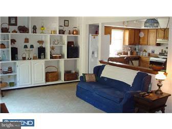 3268 Roxbury Road Hatfield, PA 19440 - Photo 3 of 6 Family Room
