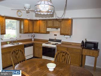 3268 Roxbury Road Hatfield, PA 19440 - Photo 4 of 6 Kitchen