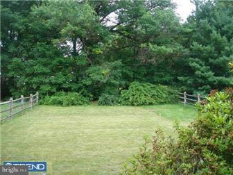 3268 Roxbury Road Hatfield, PA 19440 - Photo 6 of 6 Exterior Back
