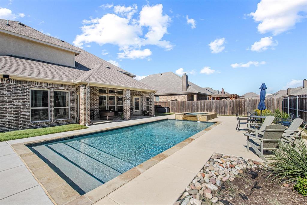 104 Sweetleaf Drive Red Oak, TX 75154 - Photo 1 of 36