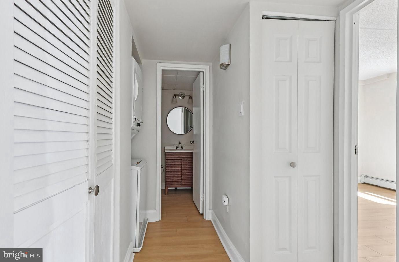 280 Bridgewater Road, Unit F8 Brookhaven, PA 19015 - Photo 10 of 14 a view of a bathroom from a hallway