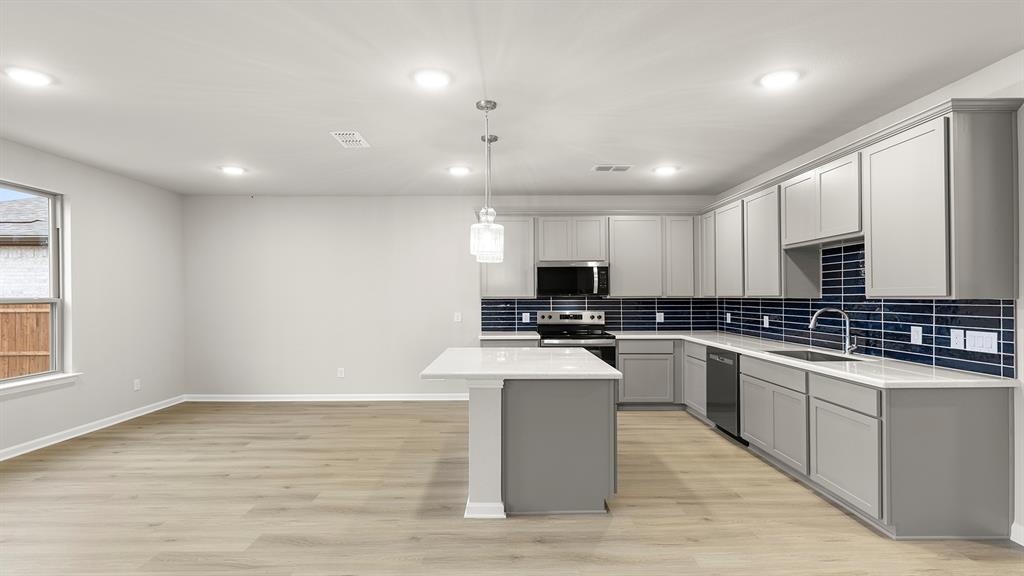 2508 YO Rnch Road Anna, TX 75409 - Photo 7 of 30 07. 2508 Yo Ranch - Kitchen (3)