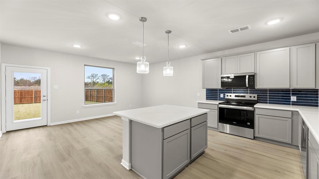 2508 YO Rnch Road Anna, TX 75409 - Photo 8 of 30 08. 2508 Yo Ranch - Kitchen (4)