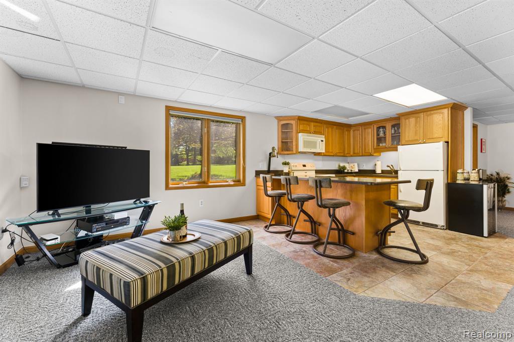 2325 7 Mile Road South Lyon, MI 48178 - Photo 55 of 74