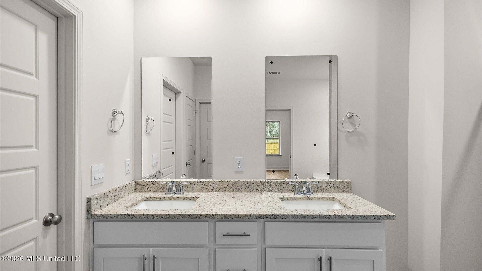 101 Triple Crown Cove Clinton, MS 39056 - Photo 20 of 37 23-3HTP5699