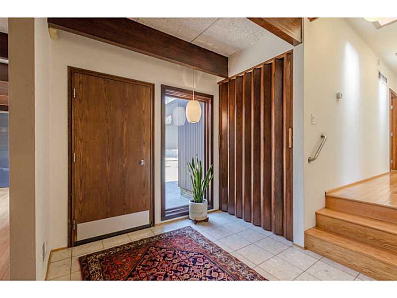 6228 Bramshaw Road Indianapolis, IN 46220 - Photo 4 of 24 Gallery Image 4