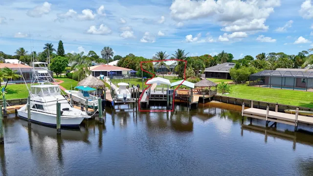 $1,250,000 | 702 Southeast Adams Court, Port St. Lucie, FL 34984