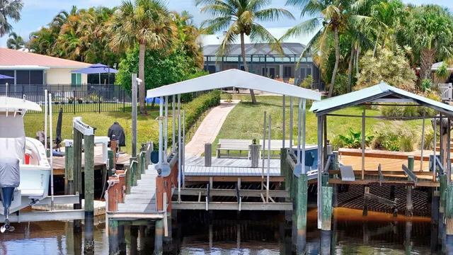 $1,250,000 | 702 Southeast Adams Court, Port St. Lucie, FL 34984