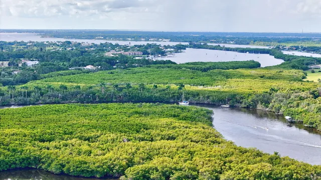 $1,250,000 | 702 Southeast Adams Court, Port St. Lucie, FL 34984