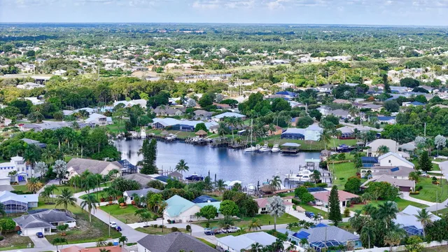 $1,250,000 | 702 Southeast Adams Court, Port St. Lucie, FL 34984