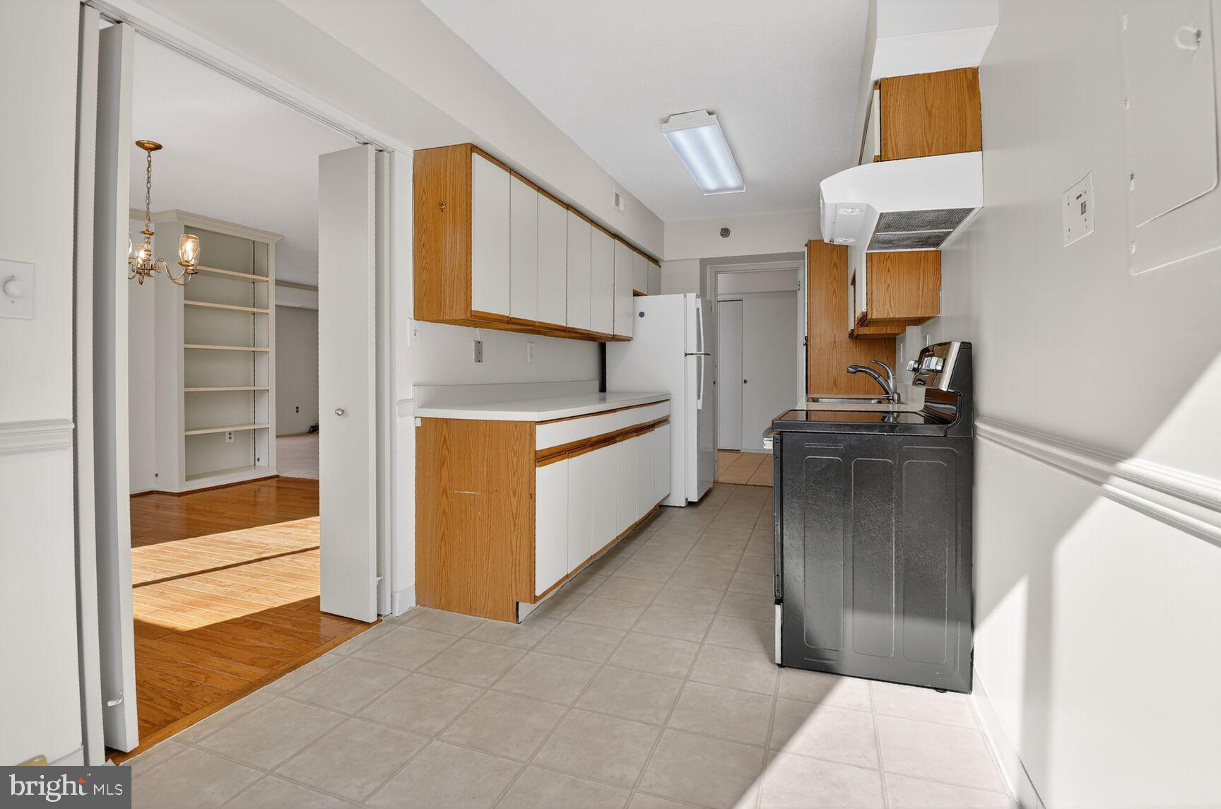 1808 Old Meadow Road, Unit 1105 McLean, VA 22102 - Photo 15 of 32