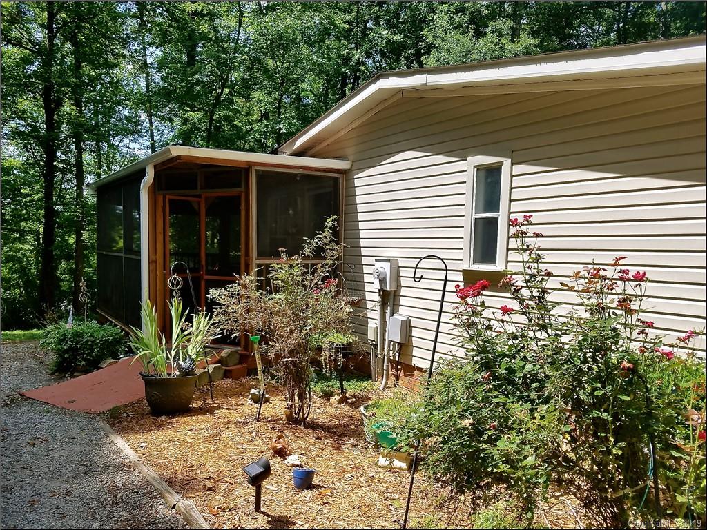 225 Apple Road Salisbury, NC 28147 - Photo 4 of 43 Gallery Image 4