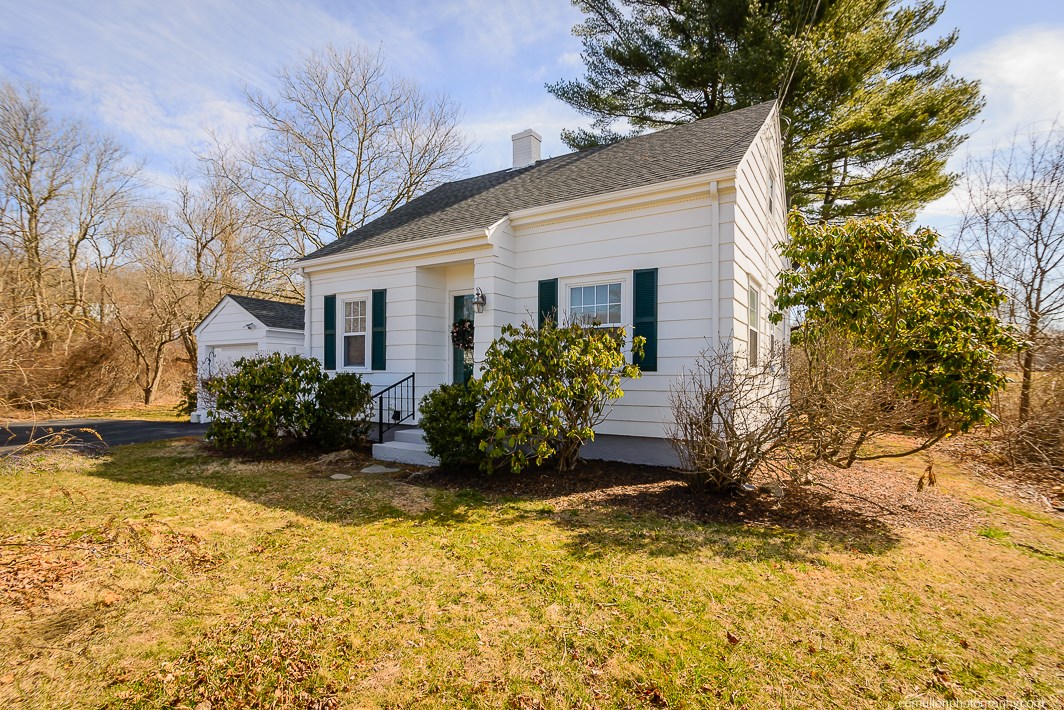 1358 Main Road Tiverton, RI 02878 - Photo 32 of 32
