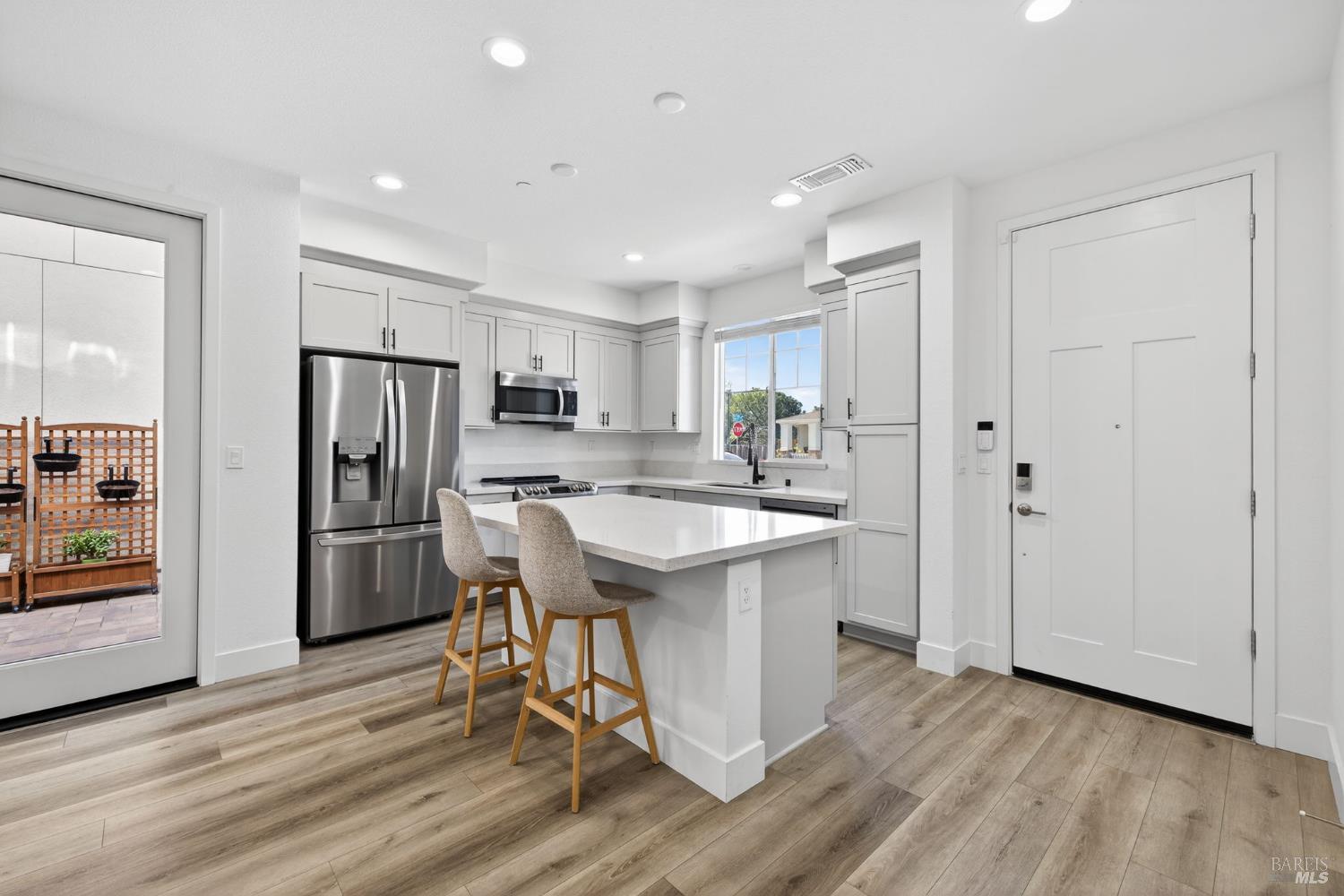 2782 Bella Circle Santa Rosa, CA 95407 - Photo 11 of 45