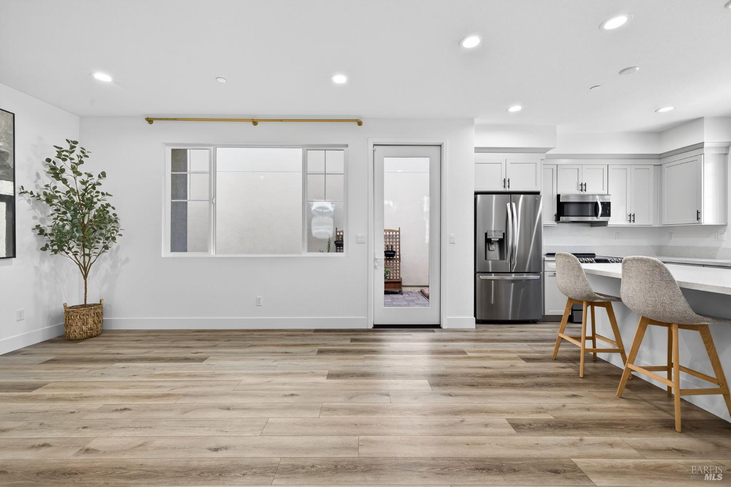 2782 Bella Circle Santa Rosa, CA 95407 - Photo 16 of 45