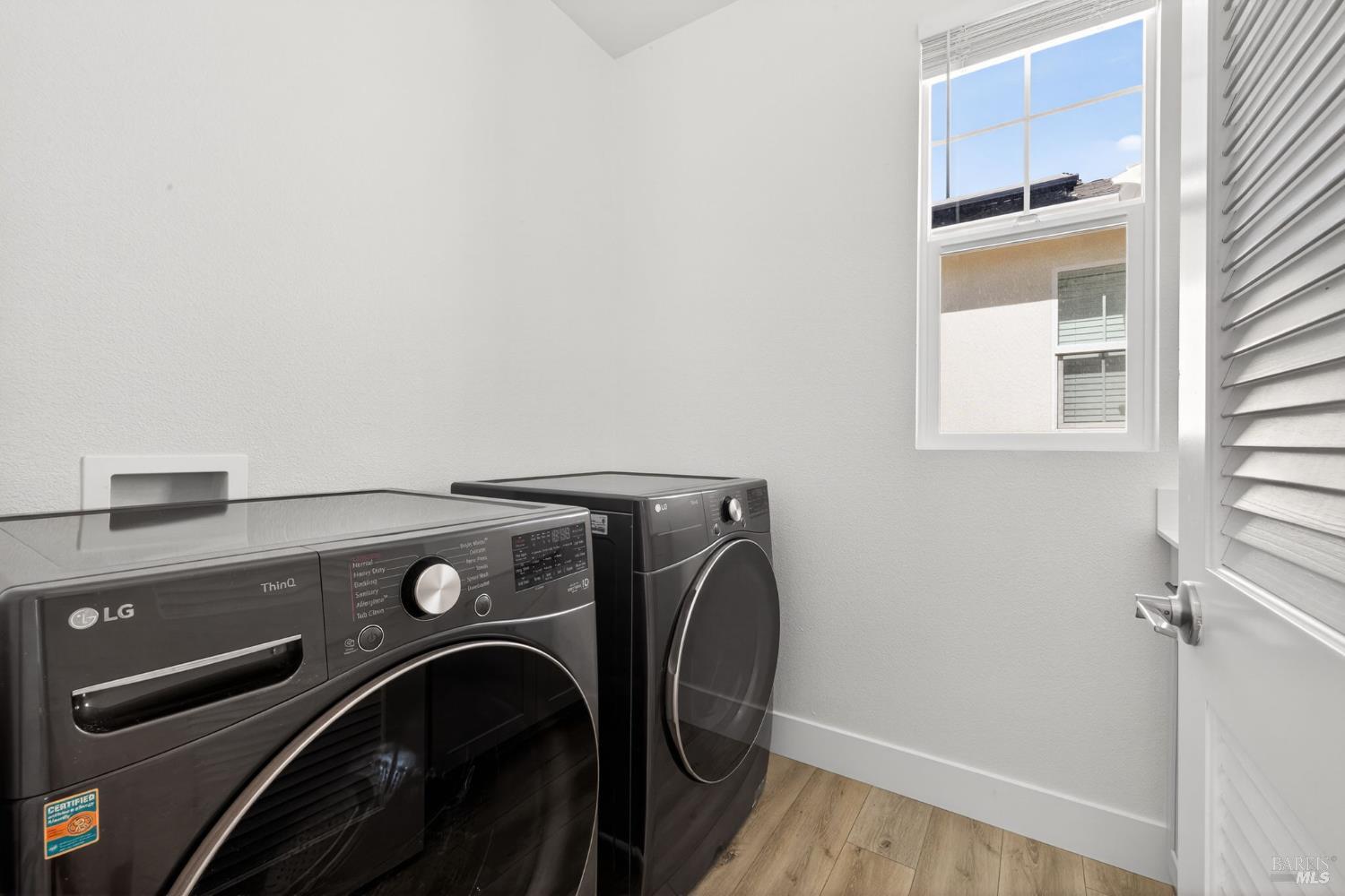 2782 Bella Circle Santa Rosa, CA 95407 - Photo 33 of 45