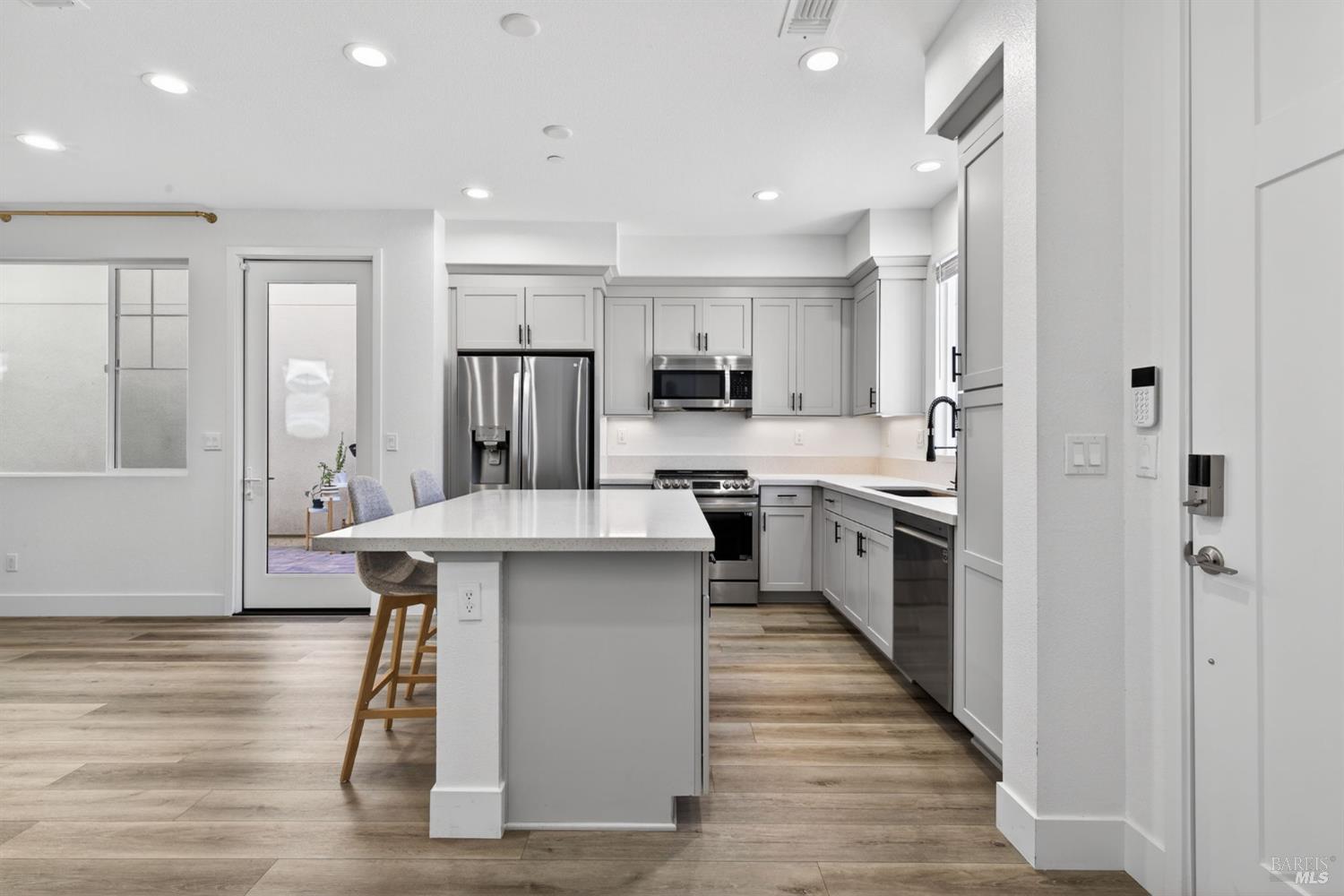 2782 Bella Circle Santa Rosa, CA 95407 - Photo 7 of 45